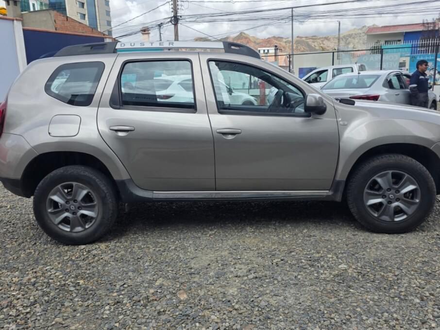 RENAULT DUSTER 2018 80.900 Kms.