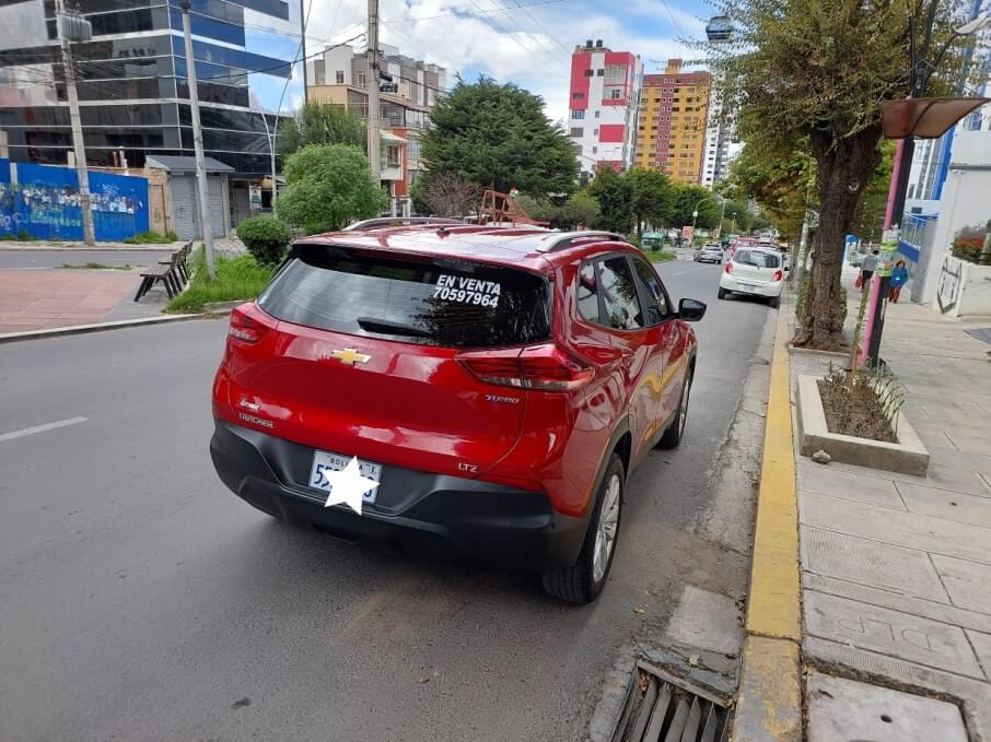 CHEVROLET TRACKER 2021 12.000 Kms.