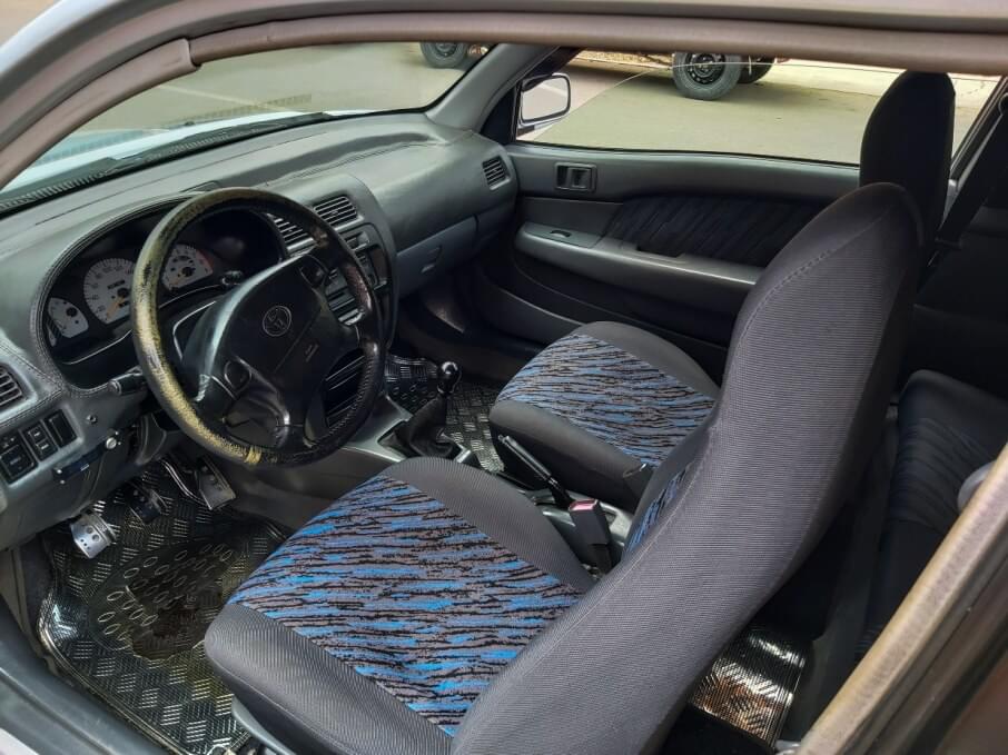 TOYOTA STARLET 1996 230.000 Kms.