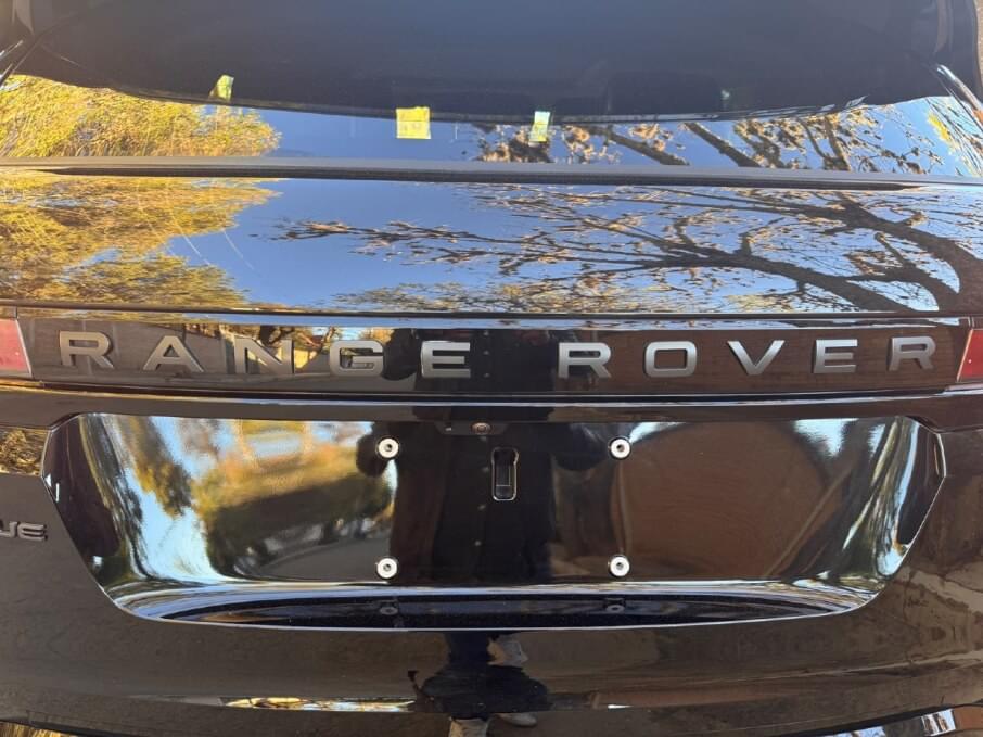 LAND ROVER RANG ROVER 2025 900 Kms.