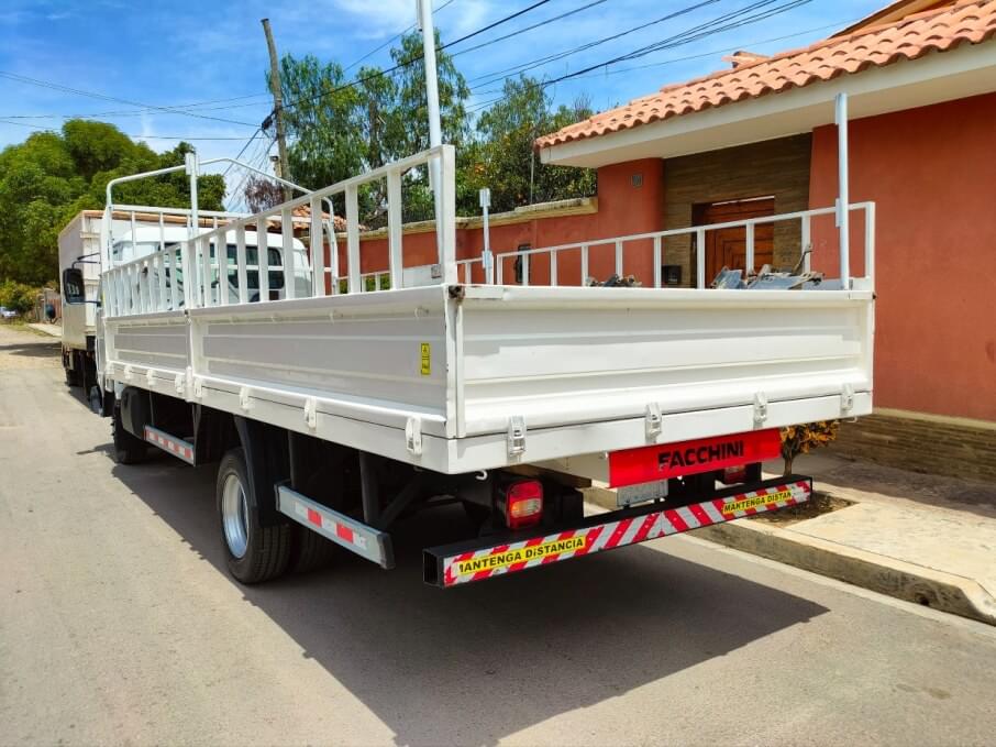 VOLKSWAGEN TRANSPORTER 2019 90.000 Kms.