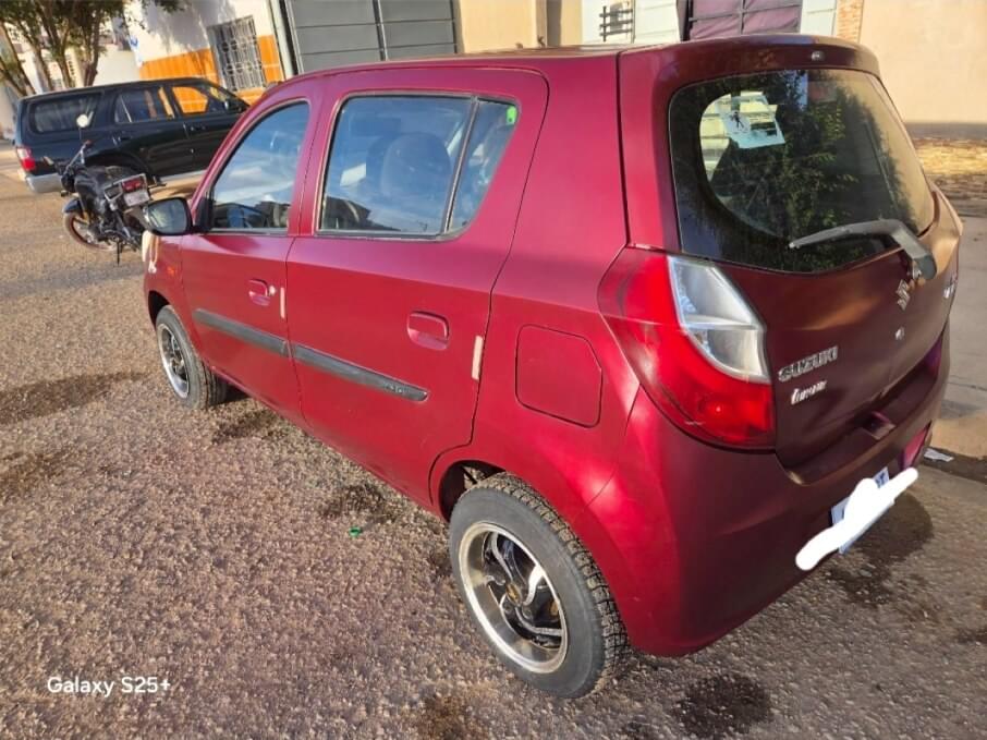 SUZUKI ALTO 2016 103.000 Kms.