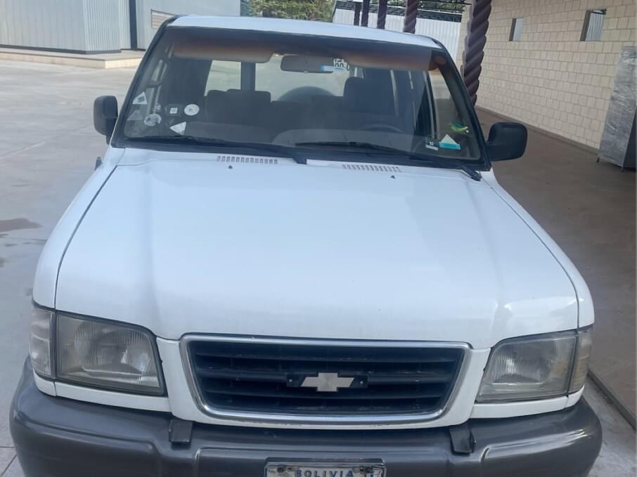 CHEVROLET TROOPER 2000 350.000 Kms.