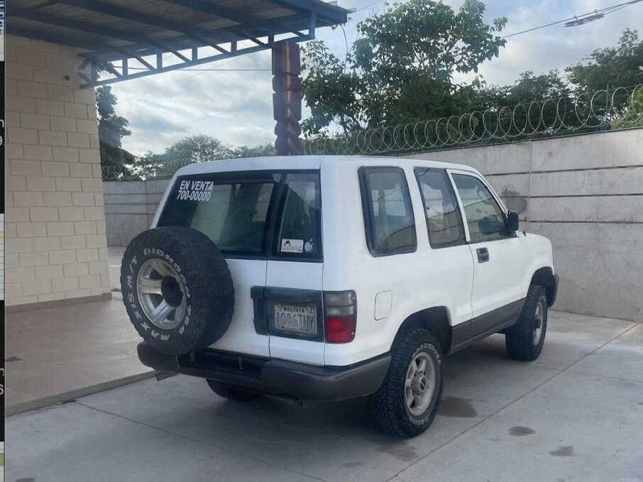 CHEVROLET TROOPER 2000 350.000 Kms.