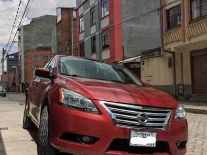NISSAN SENTRA 2015 130.000 Kms.