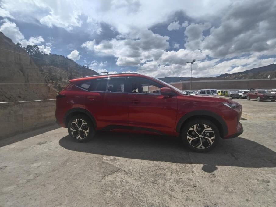 JAC JS8 2022 23.735 Kms.