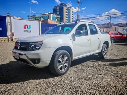 RENAULT OROCH 2018 22.300 Kms.