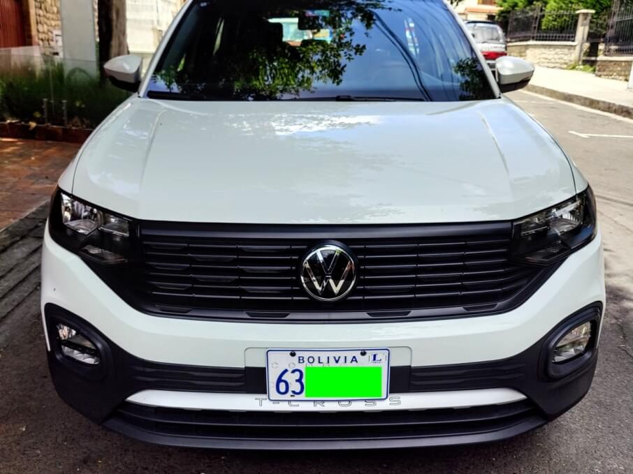 VOLKSWAGEN T-CROSS 2023 12.000 Kms.