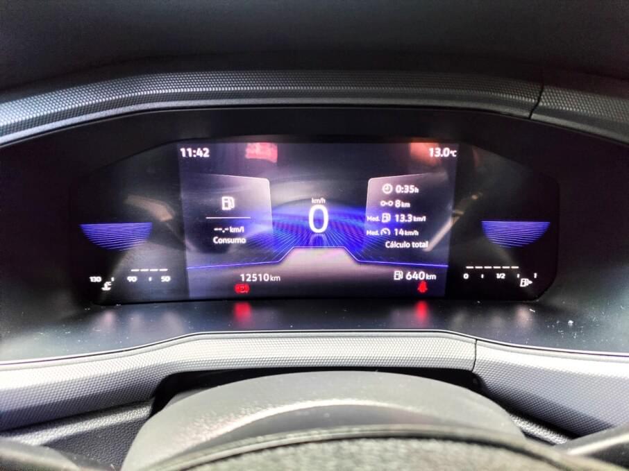 VOLKSWAGEN T-CROSS 2023 12.000 Kms.