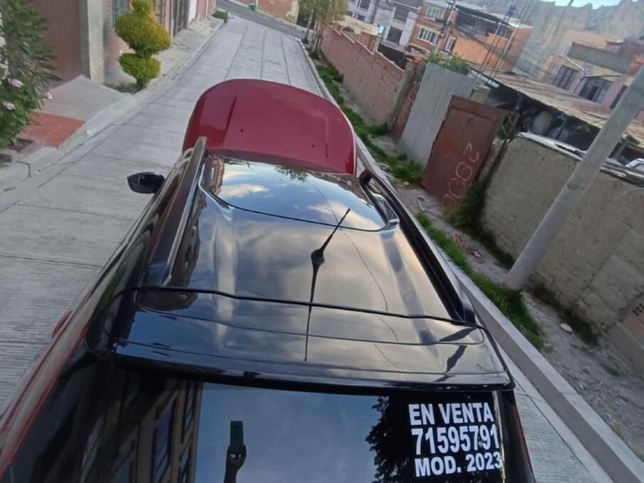 PEUGEOT 2008 2023 42.000 Kms.