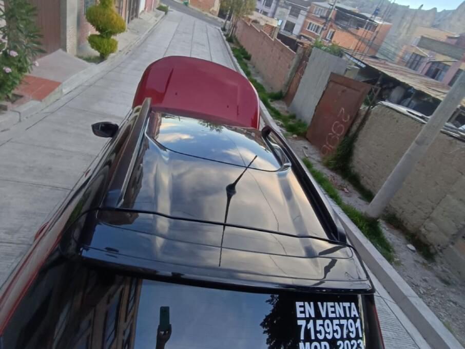 PEUGEOT 2008 2023 42.000 Kms.