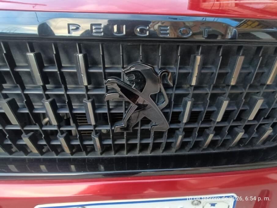 PEUGEOT 2008 2023 42.000 Kms.