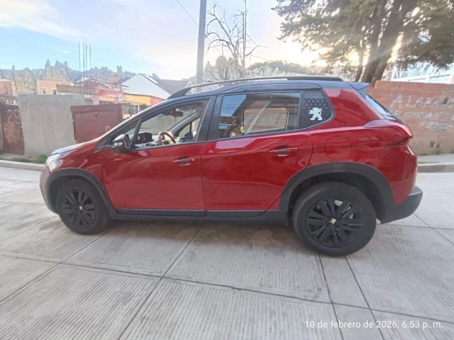 PEUGEOT 2008 2023 42.000 Kms.