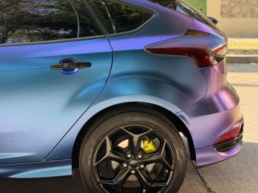 FORD FOCUS 2015 90.000 Kms.