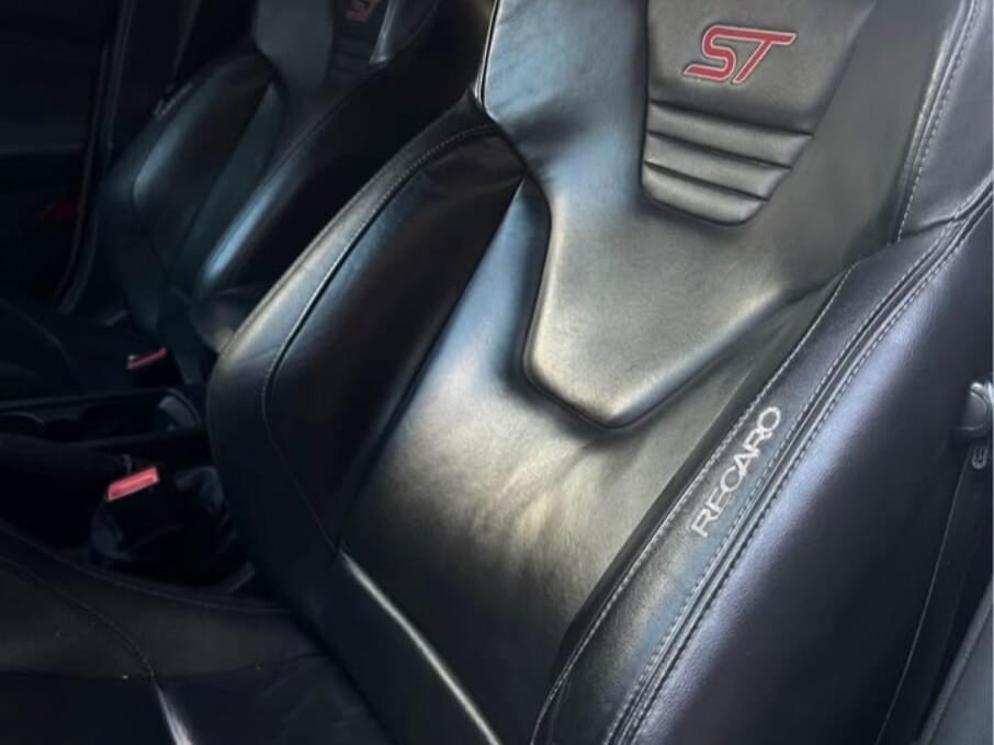 FORD FOCUS 2015 90.000 Kms.