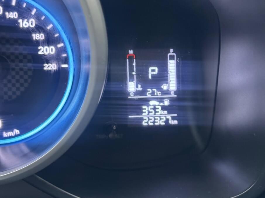 HYUNDAI VENUE 2022 22.510 Kms.