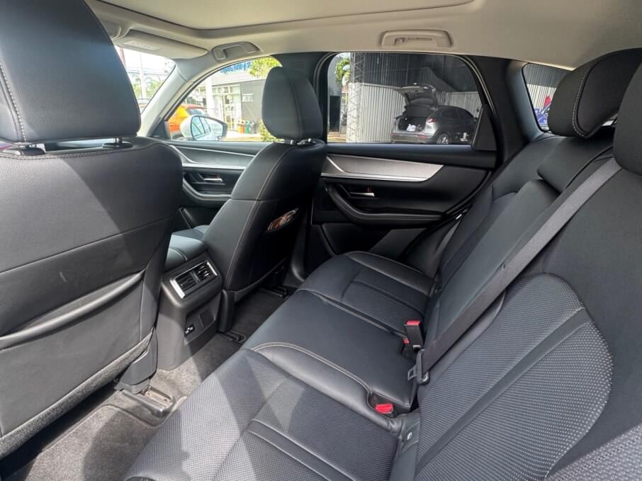 MAZDA CX-60 2024 4.895 Kms.