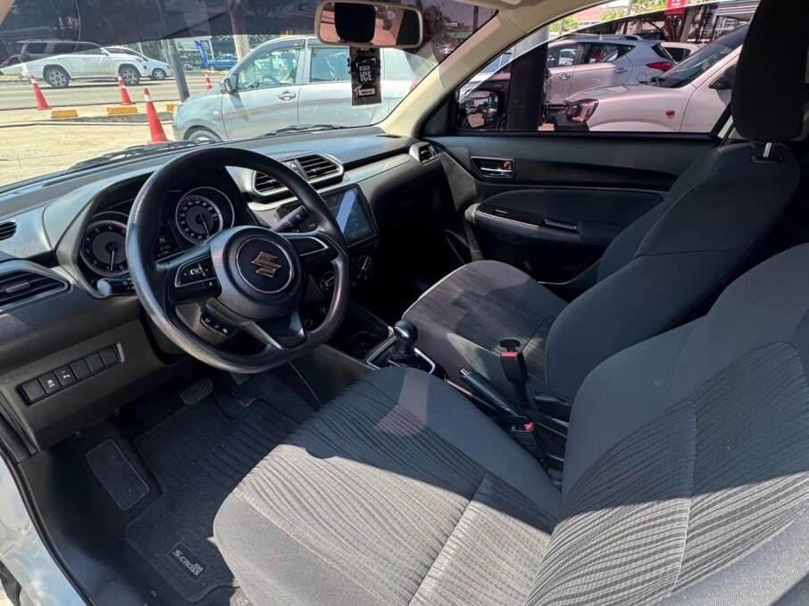 SUZUKI DZIRE SEDAN 2024 19.133 Kms.