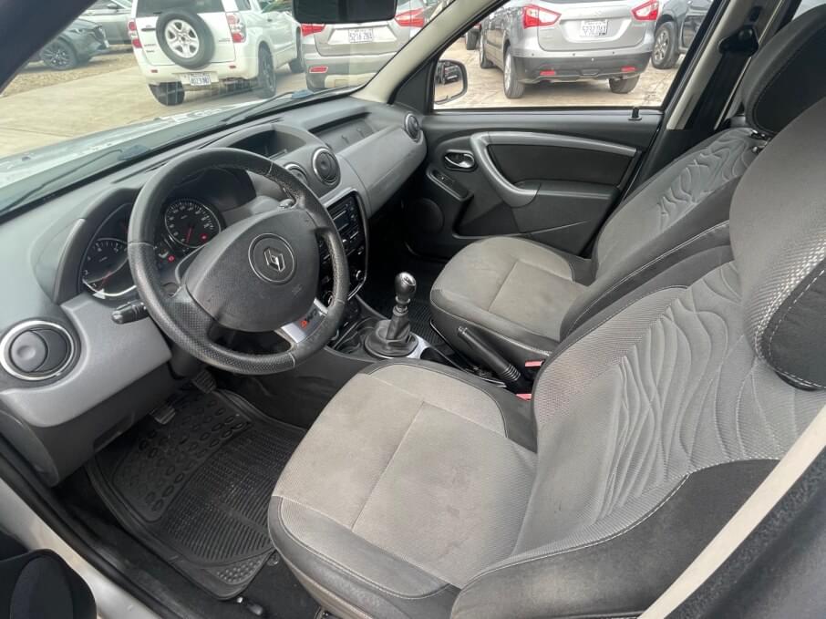 RENAULT DUSTER 2016 98.512 Kms.