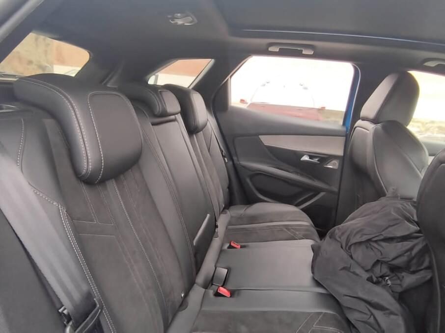 PEUGEOT 3008 2022 9.175 Kms.