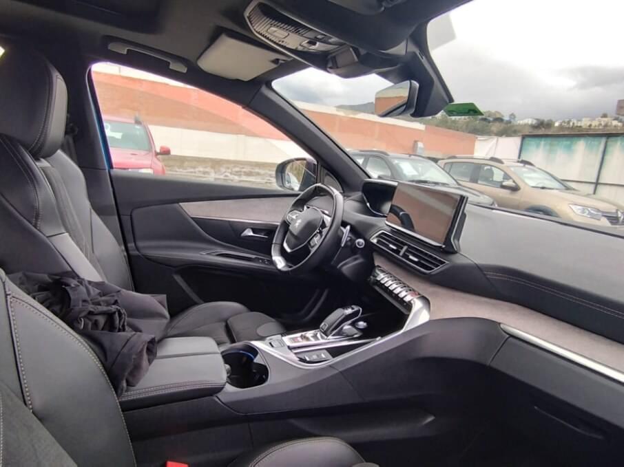 PEUGEOT 3008 2022 9.175 Kms.