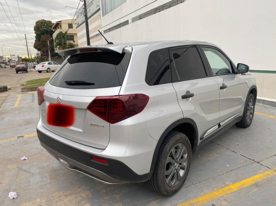 SUZUKI VITARA 2023 19.000 Kms.