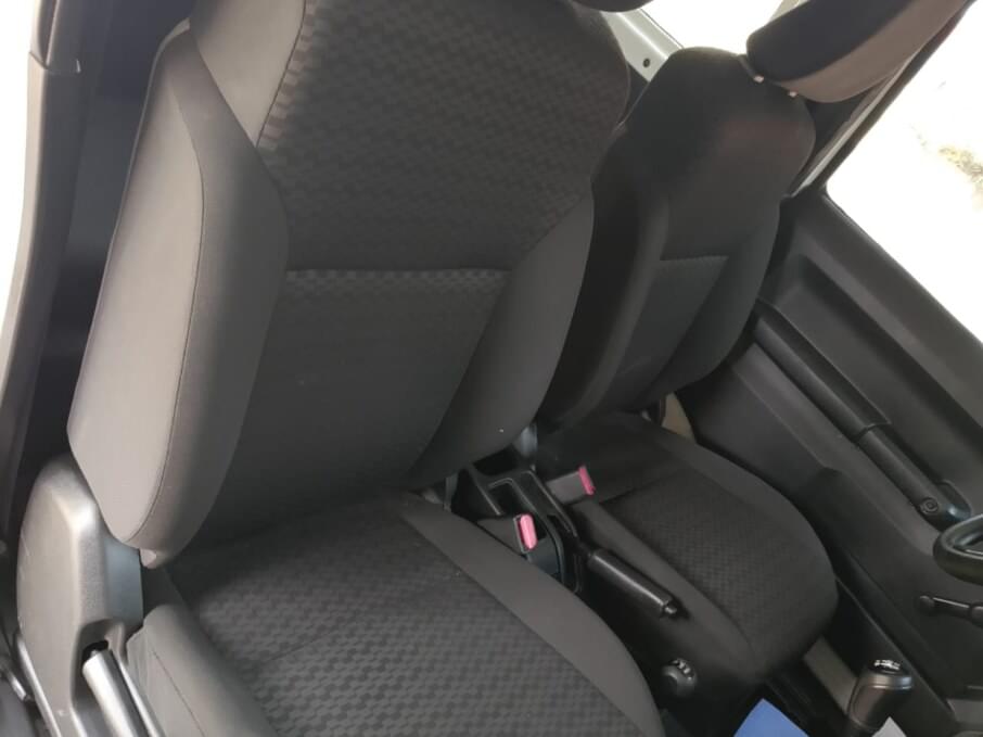 SUZUKI JIMNY 2023 19.000 Kms.