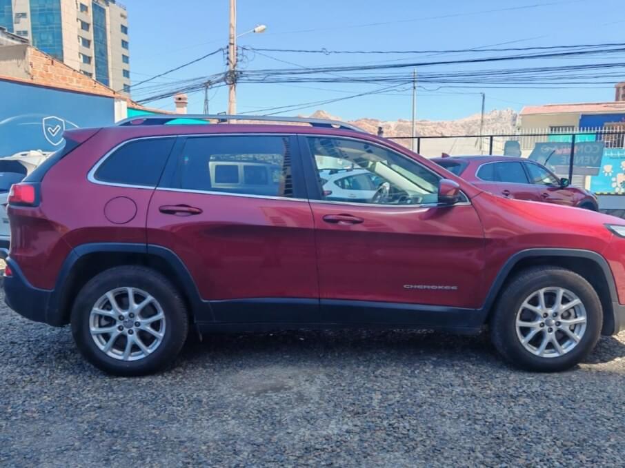 JEEP CHEROKEE 2016 46.000 Kms.