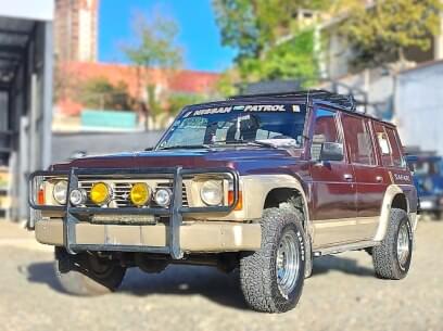 NISSAN PATROL 1992 250.000 Kms.