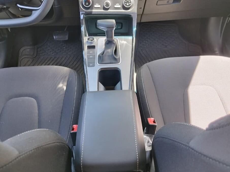 HYUNDAI CRETA 2026 7.434 Kms.
