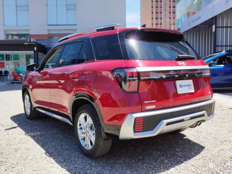 HYUNDAI CRETA 2026 7.434 Kms.