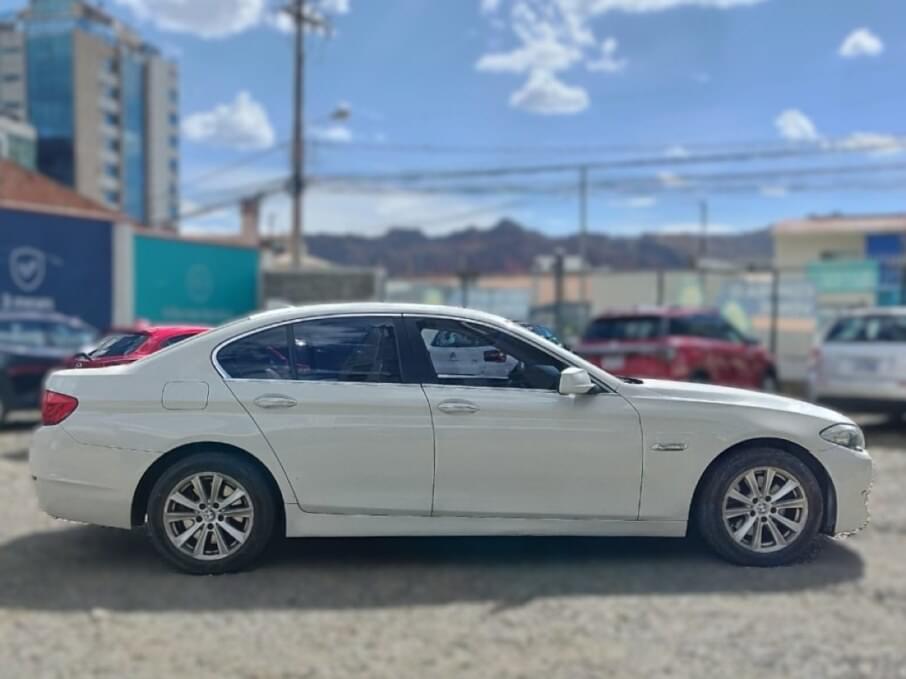 BMW 520 2013 94.600 Kms.