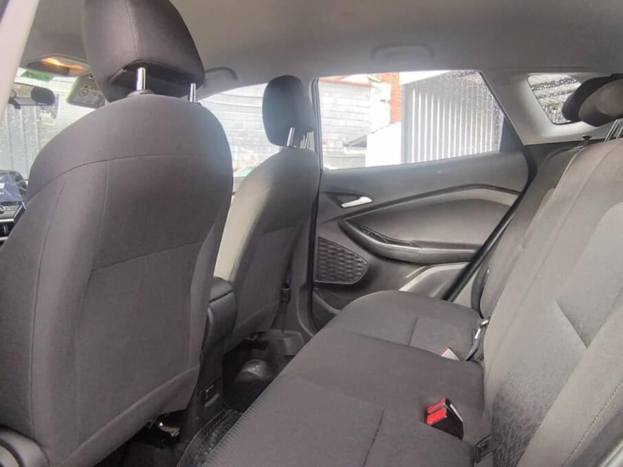 CHEVROLET TRACKER 2023 33.415 Kms.