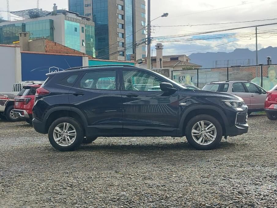 CHEVROLET TRACKER 2023 33.415 Kms.