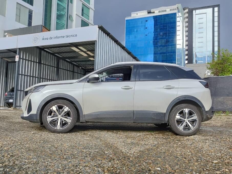 PEUGEOT 3008 2022 91.466 Kms.