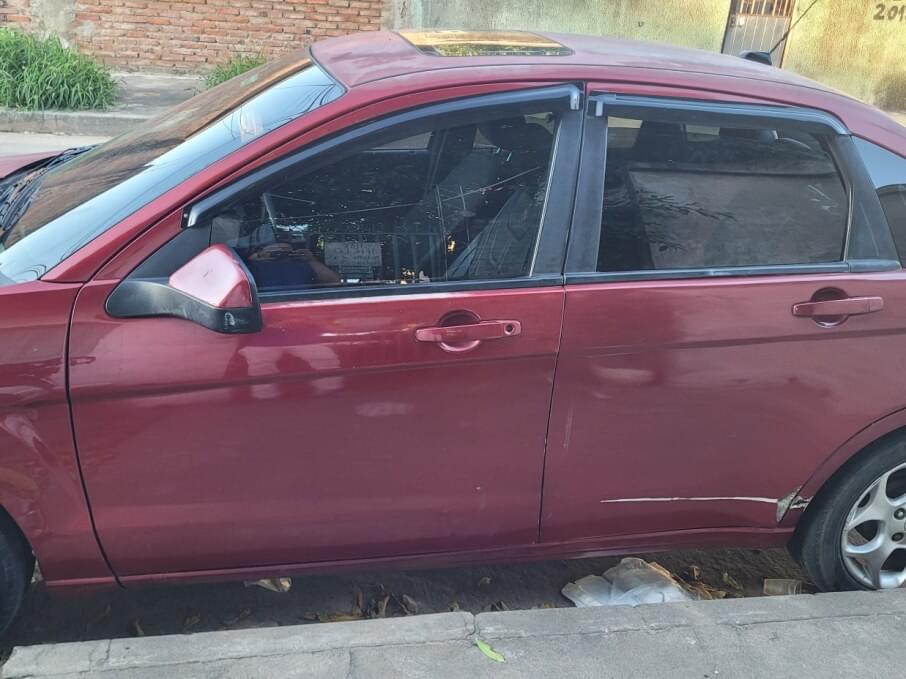 FORD FOCUS 2011 966.000 Kms.