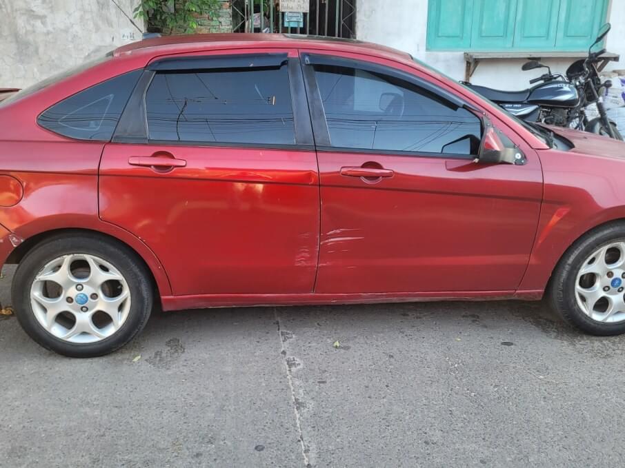 FORD FOCUS 2011 966.000 Kms.