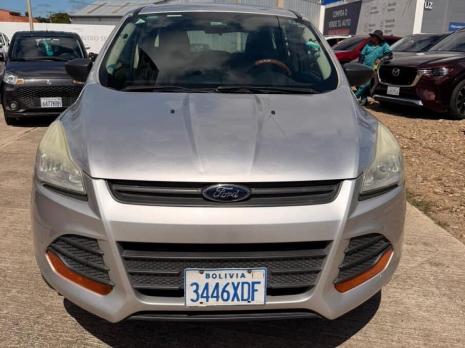 FORD ESCAPE 2013 118.404 Kms.
