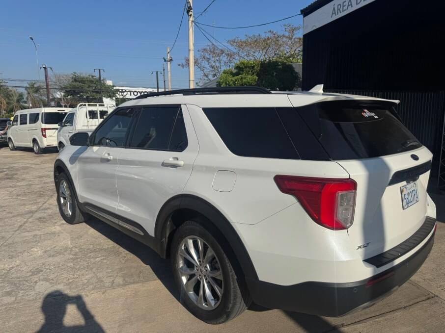 FORD EXPLORER 2021 65.592 Kms.