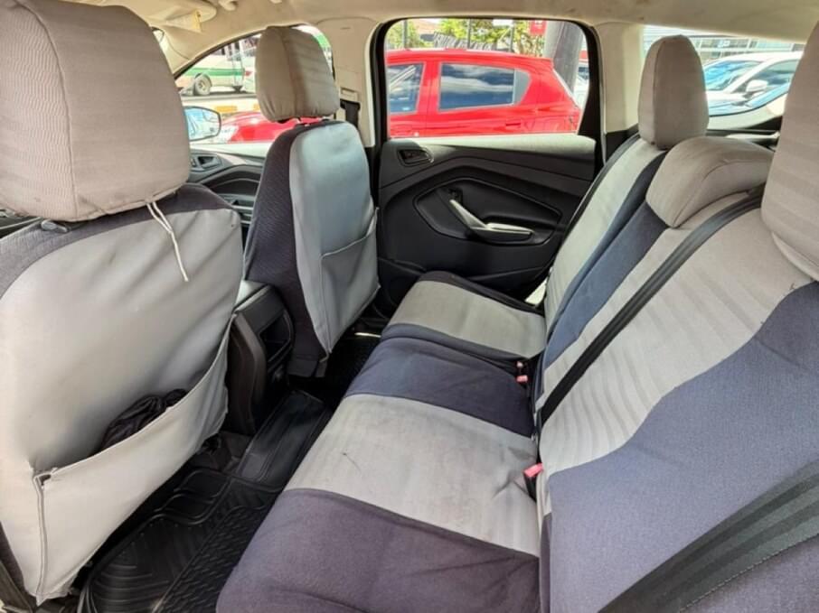 FORD ESCAPE 2013 118.404 Kms.