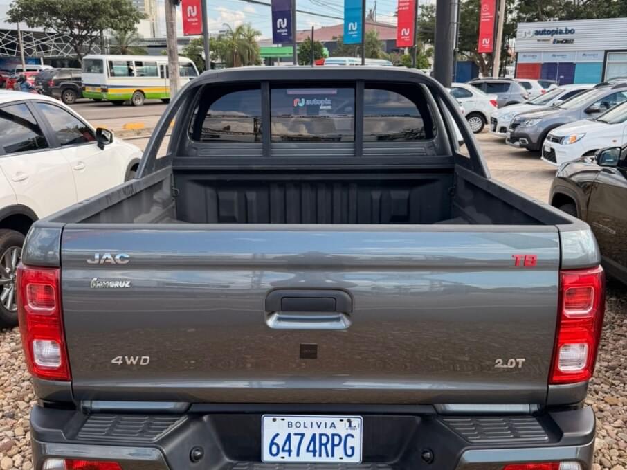 JAC T8 2026 8.184 Kms.