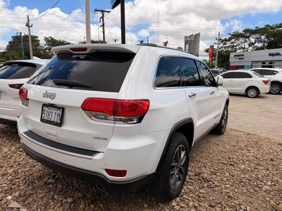 JEEP GRAND CHEROKEE 2019 53.297 Kms.