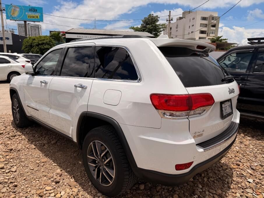 JEEP GRAND CHEROKEE 2019 53.297 Kms.