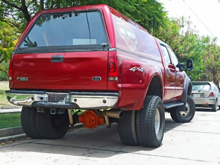 FORD E350 2001 165.000 Kms.