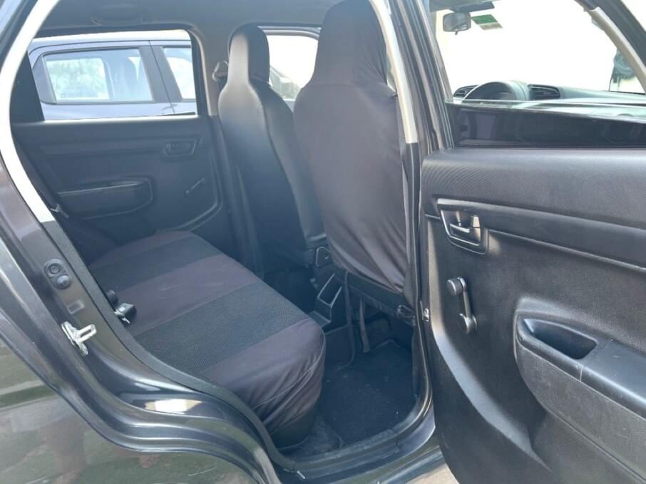 SUZUKI S-PRESSO 2023 35.000 Kms.