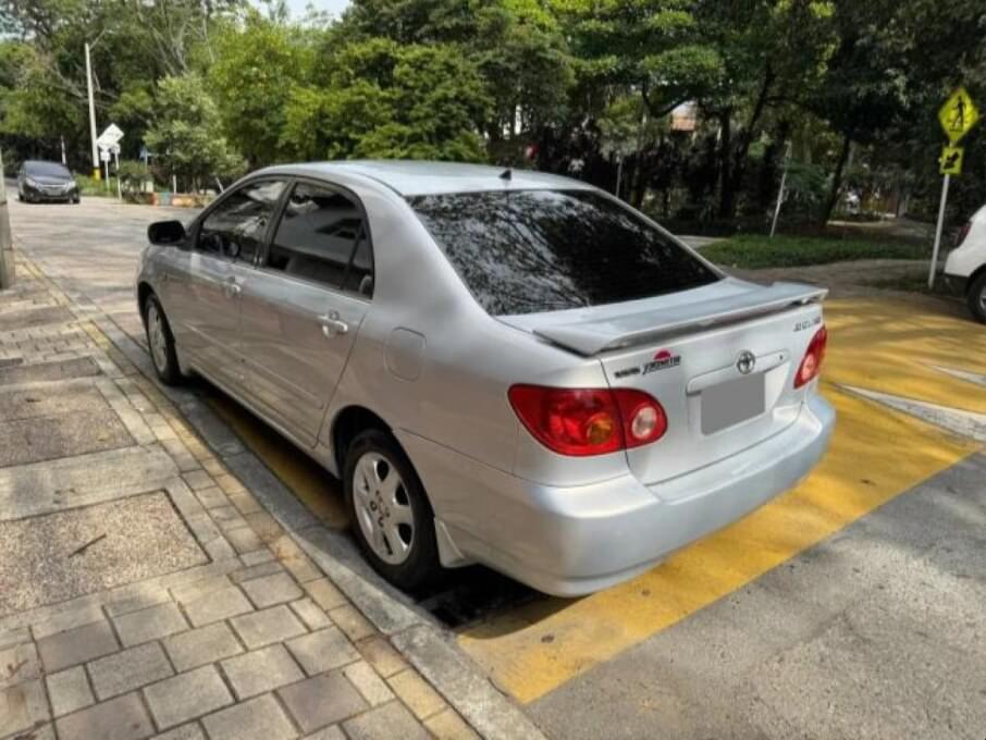 TOYOTA COROLLA 2006 99.000 Kms.