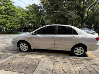 TOYOTA COROLLA 2006 99.000 Kms.