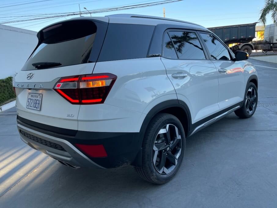 HYUNDAI CRETA 2022 10.000 Kms.