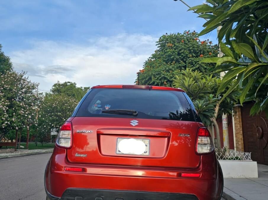 SUZUKI SX4 2014 100.000 Kms.
