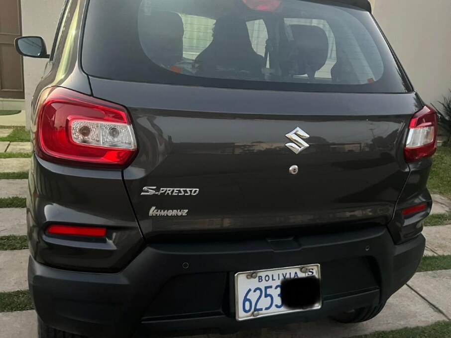 SUZUKI S-PRESSO 2023 24.000 Kms.